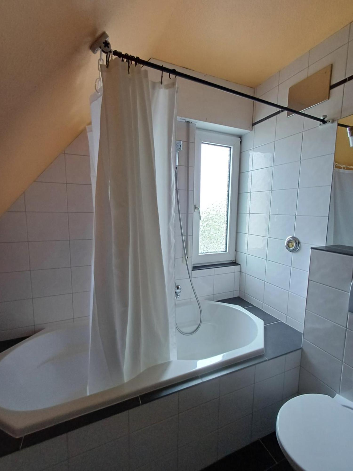 B&B Koeln Zuendorf Zewnętrze zdjęcie